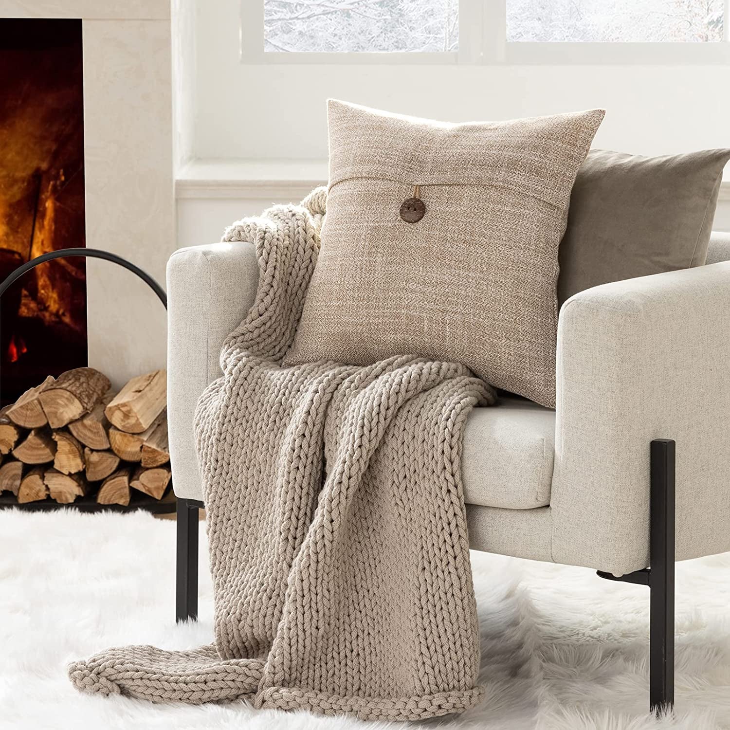 Pack of 2 Farmhouse Throw Pillow Covers Button Vintage Linen Decorative Pillow Cases for Couch Bed and Chair Beige 18 X 18 Inches 45 X 45 Cm